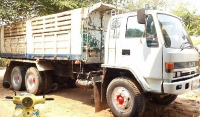 ISUZU ROCKY FXZ 240 HP 6SD1 สิบล้อดั๊มพ์ 2 เพลา ร็อก 210 วาง 240 แรงลงเล่มครบถูกต้อง กระบะดั๊มพ์เหล็ก 12 ตันสวยสภาพดีพร้อมบรรทุกพร้อมใช้งานได้เลย เครื่องยนต์ 240 แรงติดตั้ง Turbo inter เครื่องแน่นแรงดีมากครับไม่มีเยิ้ม ภายในห้องเก๋งคอนโซลสวยครบ พวงมาลัยเพ ISUZU ROCKY FXZ 240 HP 6SD1 สิบล้อดั๊มพ์ 2 เพลา ร็อก 210 วาง 240 แรงลงเล่มครบถูกต้อง กระบะดั๊มพ์เหล็ก 12 ตันสวยสภาพดีพร้อมบรรทุกพร้อมใช้งานได้เลย เครื่องยนต์ 240 แรงติดตั้ง Turbo inter เครื่องแน่นแรงดีมากครับไม่มีเยิ้ม ภายในห้องเก๋งคอนโซลสวยครบ พวงมาลัยเพ