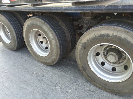 เจ้าของเอากลับแค่ 1 ล้าน...22ล้อบรรทุกติดเครน5ตัน....360แรงISUZU+หางพ่วงบรรทุกของยาว3คาน ยืดหดได้(หางสาหรี่) ปี57 ไมล์แค่2หมื่นโล