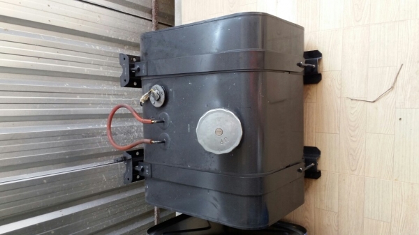 ถังน้ำมัน6ล้อ100ลิตร