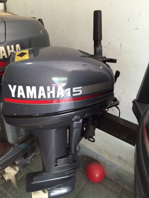 ขายเครื่องเรือ yamaha 15แรงแน่นๆท่อนสั้น17นิ้ว