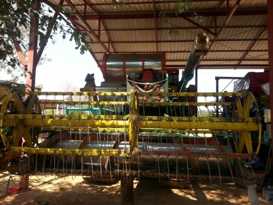 ขายรถเกี่ยวข้าว บางไทรการช่าง อุ้ม2.5ตัน เครื่อง260 ปั้ม22ไดกิ้น ตัวเดิน12 สภาพสวยพร้อมใช้งาน ราคา550,000 สนใจโทร 090-8588220คุณนะ 093-3258446คุณบิว หรือเข้าดูสินค้าอื่นๆได้ที่ www.truck.in.th/498 หรือเพจFacebook ณรงค์ ซื้อขายรถมือสอง (เว็บไซต์ส่วนตัว) หร