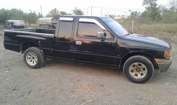 TFR แค๊บ เครื่องฝาทอง ไม่เว่อ เครื่องดี คัทซีสวย ขับขี่ดี