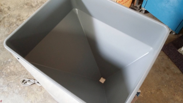 เครื่องแยกหิน KANRYU รุ่น ST110 เก่าญี่ปุ่น กำลังการผลิต 400 kg./ชม. สามรถแยกหินข้าวได้อย่างสะดวก รวดเร็ว