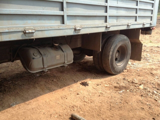 ขายด่วนหกล้อHINO KL340 เครื่องEH700เกียร์HOคานหน้าใหญ่ทะเบียนภาษีไม่ขาดเอกสารพร้อมโอน