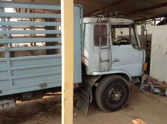 ขายด่วนหกล้อHINO KL340 เครื่องEH700เกียร์HOคานหน้าใหญ่ทะเบียนภาษีไม่ขาดเอกสารพร้อมโอน