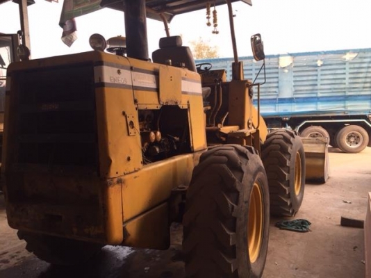 ขายด่วน รถตักล้อยาง 510 กรองคู่ เครื่องดี เกียร์แรง แต่ต้องเช็คเบรคครับ ขายด่วน รถตักล้อยาง 510 กรองคู่ เครื่องดี เกียร์แรง แต่ต้องเช็คเบรคครับ