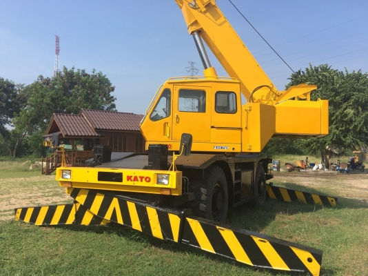 ขายรถเครน KATO รุ่น KR 250 สภาพสวย ขายตามสภาพ ขายรถเครน KATO รุ่น KR 250 สภาพสวย ขายตามสภาพ