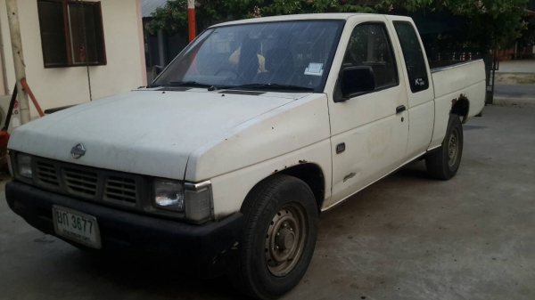 ขายรถนิสสันบิ๊กเอ็ม ทะเบียนขาด2ปี สภาพพร้อมใช้งาน ขายตามสภาพ