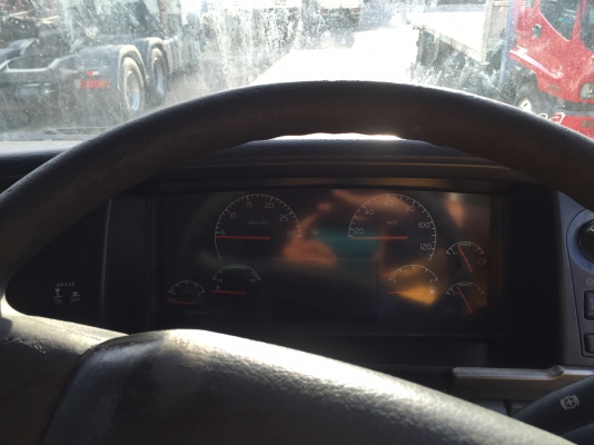 ขายหัวลากVOLVO FM12 380 เพลาเดียวพร้อมใช้ ขายหัวลากVOLVO FM12 380 เพลาเดียวพร้อมใช้