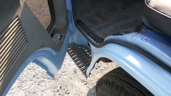 **190,000 บ.ต่อรอง/// 4ล้อกลาง ISUZU NKR-110 4BE1- ไอดีใหญ่ รถประกอบปี40 เครื่อง/เกียร์ เดิม เกียร์สั้น คัสซีสวยเดิม ไม่สาด หัวยกได้ พ.พาวเวอร์ กระบะยาว3.20 ยาง7.50 รถเคลียร์สีใหม่ สวย พร้อมใช้งาน ทะเบียนป้ายใหญ่(ป้ายรถบรรทุก) เล่มครบ **ขาย ISUZU ELF NKR-