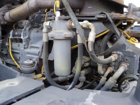 ขาย!! รถบดสั่นสะเทือนหน้าเหล็กหลังยาง Boomag BW211D-4