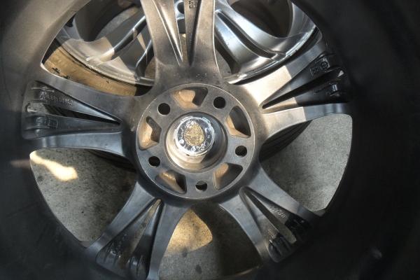 ล้อแม็ก18นิ้ว5รุ114 พร้อมยาง สวยๆ 4 ล้อ ราคา 8800 บาท ล้อแม็ก18นิ้ว5รุ114 พร้อมยาง สวยๆ 4 ล้อ ราคา 8800 บาท