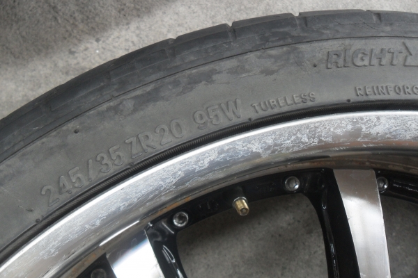 ล้อแม็ก20นิ้ว5รู114 พร้อมยาง สวยๆ 4 ล้อ ราคา 9900 บาท ล้อแม็ก20นิ้ว5รู114 พร้อมยาง สวยๆ 4 ล้อ ราคา 9900 บาท