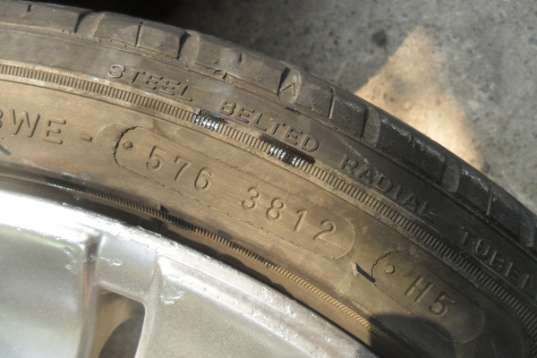 ล้อแม็ก18นิ้ว5รุ114 พร้อมยาง สวยๆ 4 ล้อ ราคา 8800 บาท