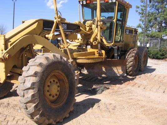 ขาย!! >> CATERPILLAR 140H << #2ZK01952