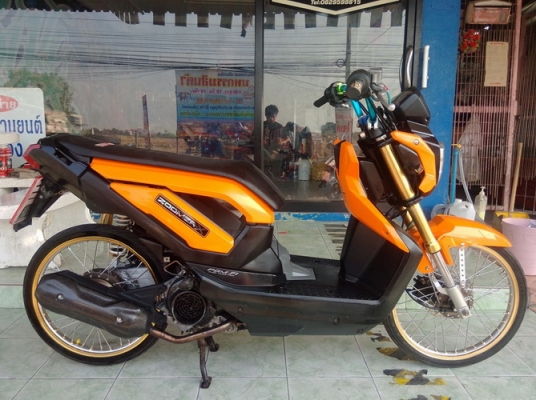 Honda Zoomer X รถปี57 หัวฉีดประหยัดน้ำมัน แต่งสวยภายนอก ราคาถูกครับ
