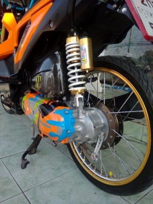 Honda Zoomer X รถปี57 หัวฉีดประหยัดน้ำมัน แต่งสวยภายนอก ราคาถูกครับ