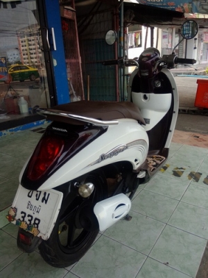 Honda Scoopy-i ลายคลาสสิค (ล้อแม็กซ์) รถปี54 สวยๆเครื่องดี ราคาถูกๆ