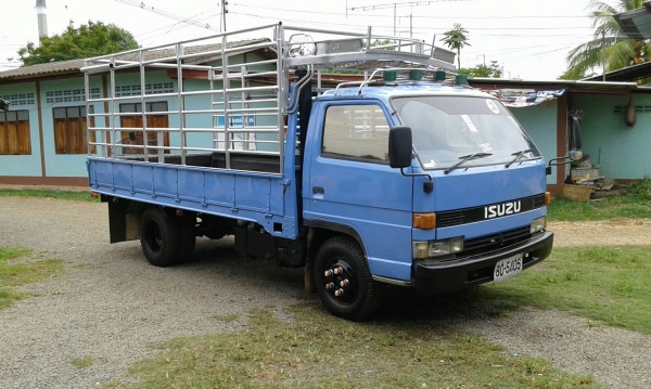ขายด่วน Isuzu NPR 66L 4สูบ 135แรงม้า