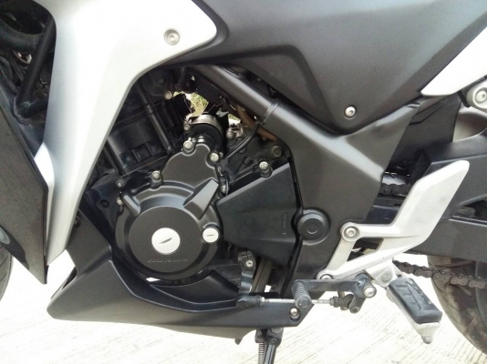 CBR 250cc ABS ราคา 61000 โทร 089-885-9869-เดช