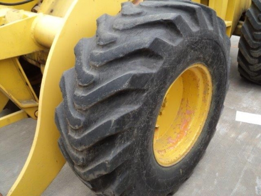 ขายรถตักล้อยาง สภาพดี ราคาไม่แรง นำเข้าจากญี่ปุ่น 515 #10675