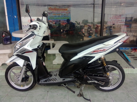 Honda Click 110i (ล้อแม็กซ์) ตัวท็อปคอทบายเบรค หัวฉีดประหยัดน้ำมัน สวยๆพร้อมใช้งานครับ