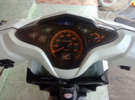 Honda Click 110i (ล้อแม็กซ์) ตัวท็อปคอทบายเบรค หัวฉีดประหยัดน้ำมัน สวยๆพร้อมใช้งานครับ