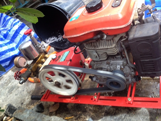 ปั้มสามสูบ+เครื่องมิตซู มือสองญี่ปุ่น