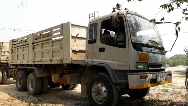 สิบล้อ ISUZU DECA 270 ปี49