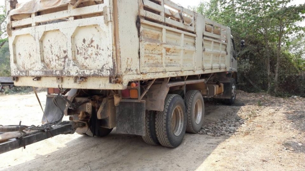 สิบล้อ ISUZU DECA 270 ปี49
