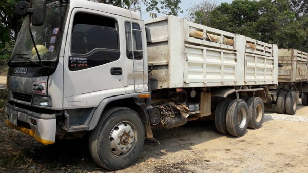 สิบล้อ ISUZU DECA 270 ปี49 สิบล้อ ISUZU DECA 270 ปี49