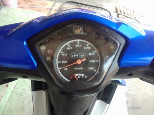 Wave110i รถปี56 หัวฉีดประหยัดน้ำมัน เครื่องดี สีสวยราคาถูกครับ