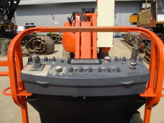 ขายรถกระเช้า JLG450AJ #0300100765 รถกระเช้าทำสีสวยกริป สภาพเนียนๆพร้อมใช้ค่ะ