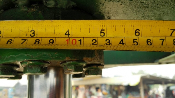 Sell> เครื่องอัดกระดาษ อัดได้ 150 kg.สภาพใหม่ใช้งานมาน้อย ไฮดรอลิคมือโยก สมบูรณ์พร้อมใช้มาเทสได้