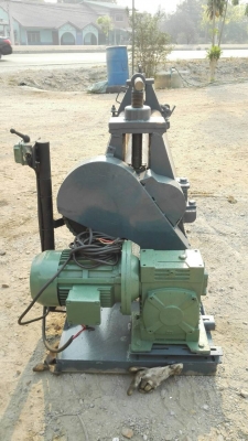 Sell> เครื่องม้วน 5 ฟุต ลูกกลิ้ง 5" ม้วนหนา 4 มิล ไฟ 380V เครื่องประกอบใหม่ยังไม่เคยใช้งาน สวยๆเดินนิ่มมาเทสก่อนได้.