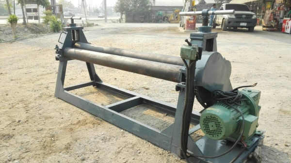 Sell> เครื่องม้วน 5 ฟุต ลูกกลิ้ง 5" ม้วนหนา 4 มิล ไฟ 380V เครื่องประกอบใหม่ยังไม่เคยใช้งาน สวยๆเดินนิ่มมาเทสก่อนได้.