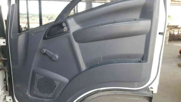 ขาย 950,000ISUZU DECA   ปี 53 วิ่ง 90,000 กม. ดั้มวามมิตร 5 คิว ยาว 4 เมตร  เครื่อง  150 แรง หัวบาง ยางดี คัสชชีสวย เล่มทะเบียน 090-772-3710 090-772-3708