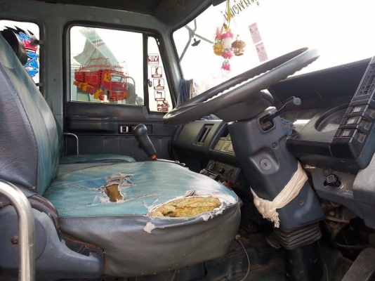 ขายรถ10ล้อ ร็อกกี้195แรง ยาว7.20เมตร รถสวยเครื่องดี พาวเวอร์ ทิฟฟี่ เอกสารพร้อมโอน ราคา790,000 สนใจโทร 090-8588220คุณนะ 093-3258446คุณบิว หรือเข้าดูสินค้าอื่นๆได้ที่ www.truck.in.th/498 หรือเพจFacebook ณรงค์ ซื้อขายรถมือสอง (เว็บไซต์ส่วนตัว) หรือFacebook