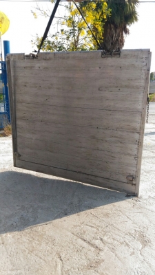 ฝาท้ายรถบรรทุก4กระบอก