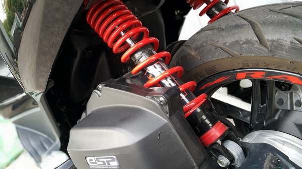 PCX 2014 รถบ้านมือเดียวซื้อสด 2000 โล มีประกัน ไม่แพงต่อรองได้คับ