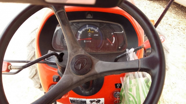 ขาย 430,000 KUBOTA 47 แรง 363 ชม.ได้หางผาน 4 กับใบดัน เล่มทะเบียนพน้อมโอน 090-772-3710 090-772-3708 ขาย 430,000 KUBOTA 47 แรง 363 ชม.ได้หางผาน 4 กับใบดัน เล่มทะเบียนพน้อมโอน 090-772-3710 090-772-3708