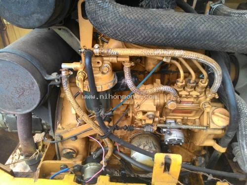 รถขุดเล็ก   KOMATSU  PC15-2 รหัสสินค้า : 80803105  ติดต่อ Tel.086-8150487 www.nihonmono.com