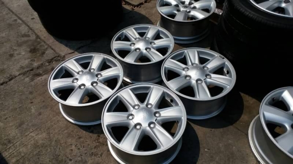 ล้อ all new isuzu ขอบ 16 ชุดล่ะ 4500