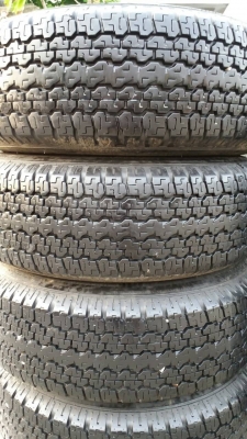ยาง bridgestone 245 70 16 ปี 12 ชุดล่ะ 4500