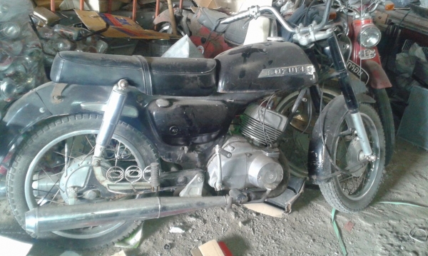 ขาย K125  เครื่องติด มีทะเบียน ราคา 9500 สนใจโทร 0891347860 วัชครับ