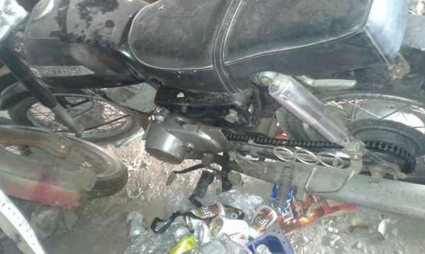 ขาย K125  เครื่องติด มีทะเบียน ราคา 9500 สนใจโทร 0891347860 วัชครับ