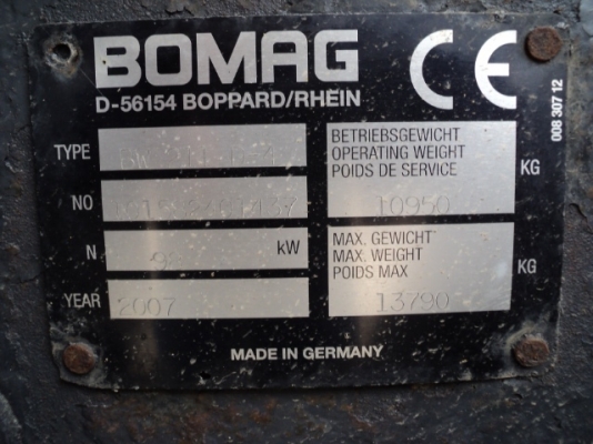 ขายรถบดสั่นสะเทือน 10 ตัน Bomag BW211D-4 รถนำเข้าจากอเมริกา โทร 061-4194022 ใหม่