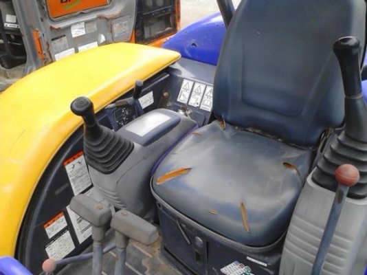 ขายแม็คโค KOMATSU PC27MR-1 นำเข้าจากญี่ปุ่น ขายแม็คโค KOMATSU PC27MR-1 นำเข้าจากญี่ปุ่น