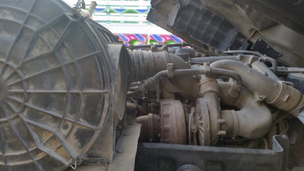 ขายหัวลากพร้อมหาง Isuzu เครื่อง 360 แรง ปี 55 พร้อมหางสามมิตร 3 เพลา ยาว 12.50 เมตร ปี 55 รถสวยเดิมๆพร้อมใช้งานค่ะ