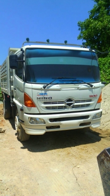 รถฮีโน่ 6 ล้อดั้ม FG8J  220 แรงม้า. ปี 55.  ( รถวิ่ง 12,xxx กม. )      สนใจติดต่อ  081 - 6079515